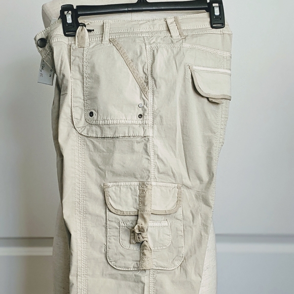 Marrakech Pants Capri Stretch Poplin Cargo Convertible Lightweight Ecru 30 NWT - Picture 6 of 13